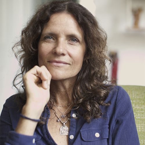 Lisa Nicol
